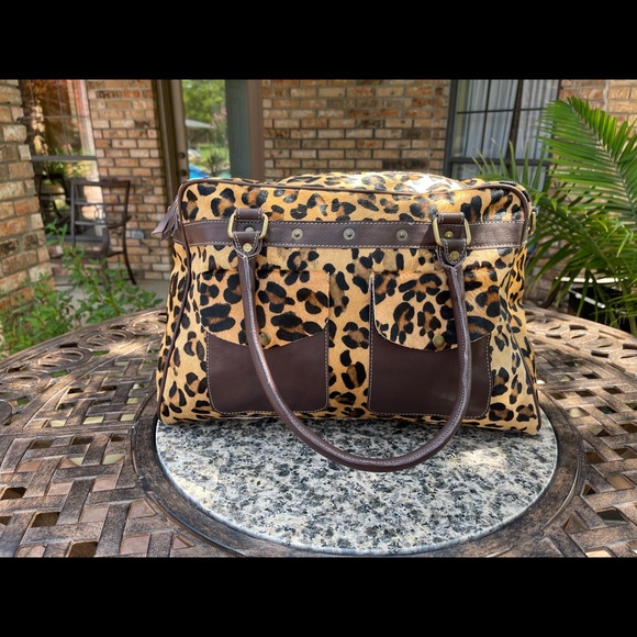 Hair on cowhide duffle weekender tote diaper bag - Picture 14 of 16